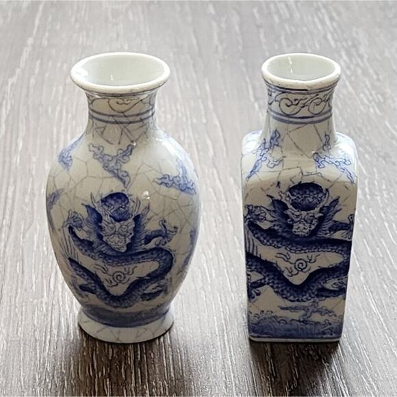 Neiman Marcus 2 piece Pottery Porcelain Set Macau Blue‎ & White - Picture 5 of 8